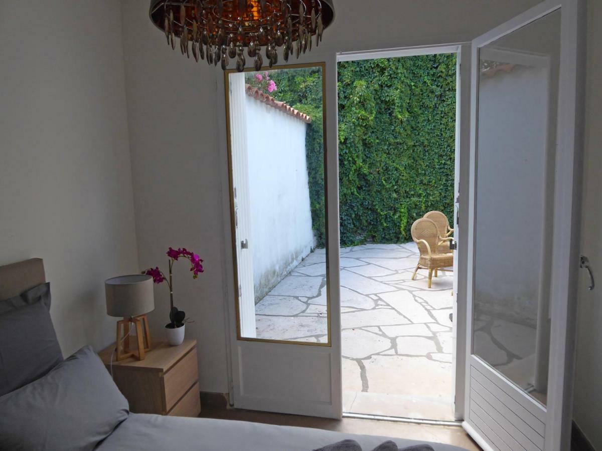 Villa D'Architecte Vue Port A 2 Pas De La Plage Le Grau-du-Roi Luaran gambar
